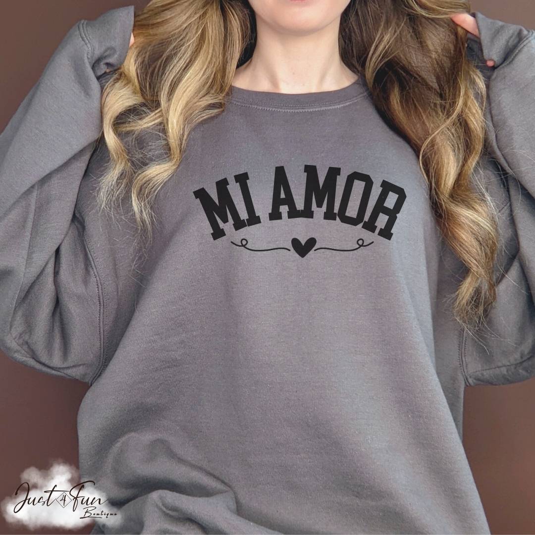 www.j4funboutique.com MI AMOR hoodie/sweatshirt