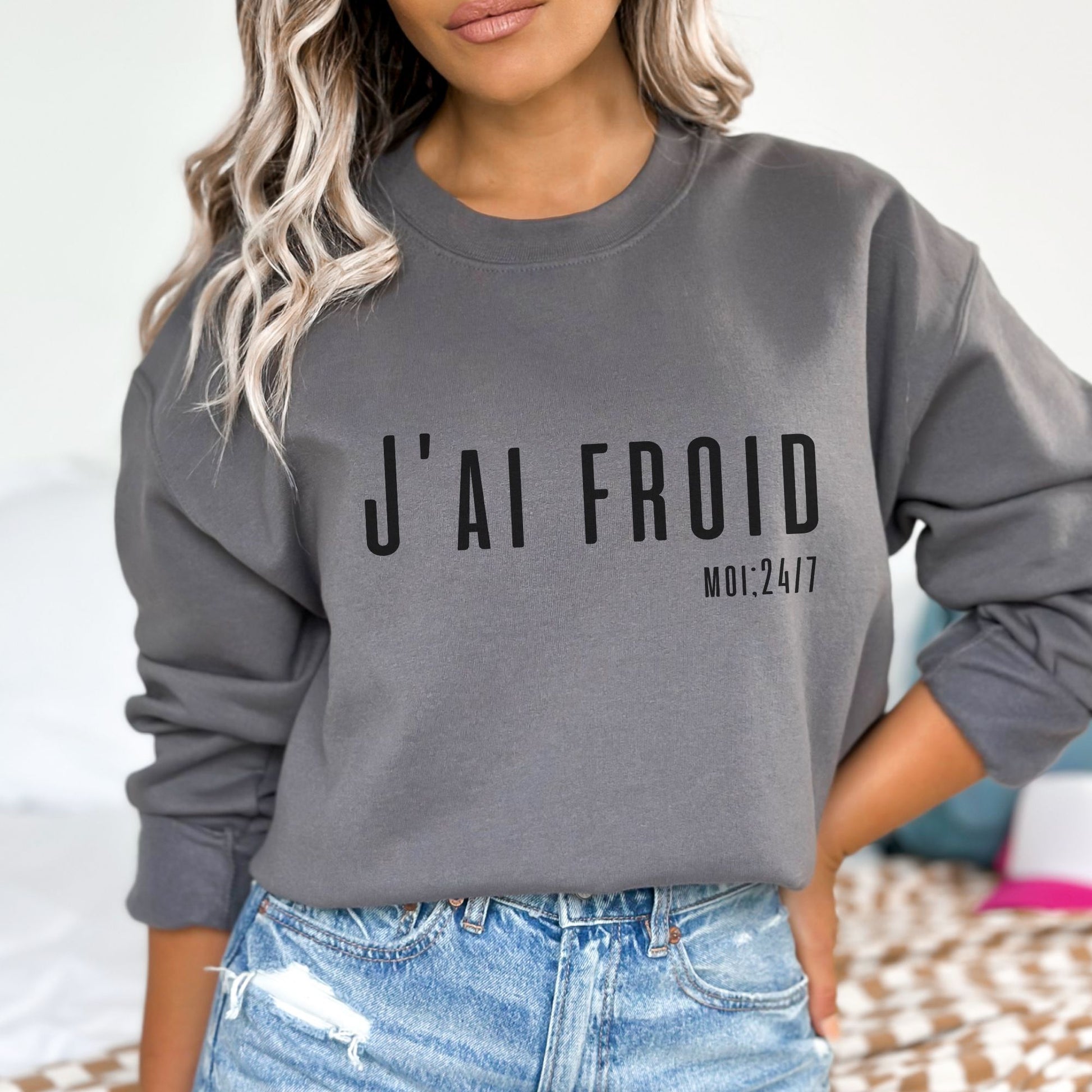 j'ai froid moi 24-7 Hoodie/Sweatshirt www.j4funboutique.com