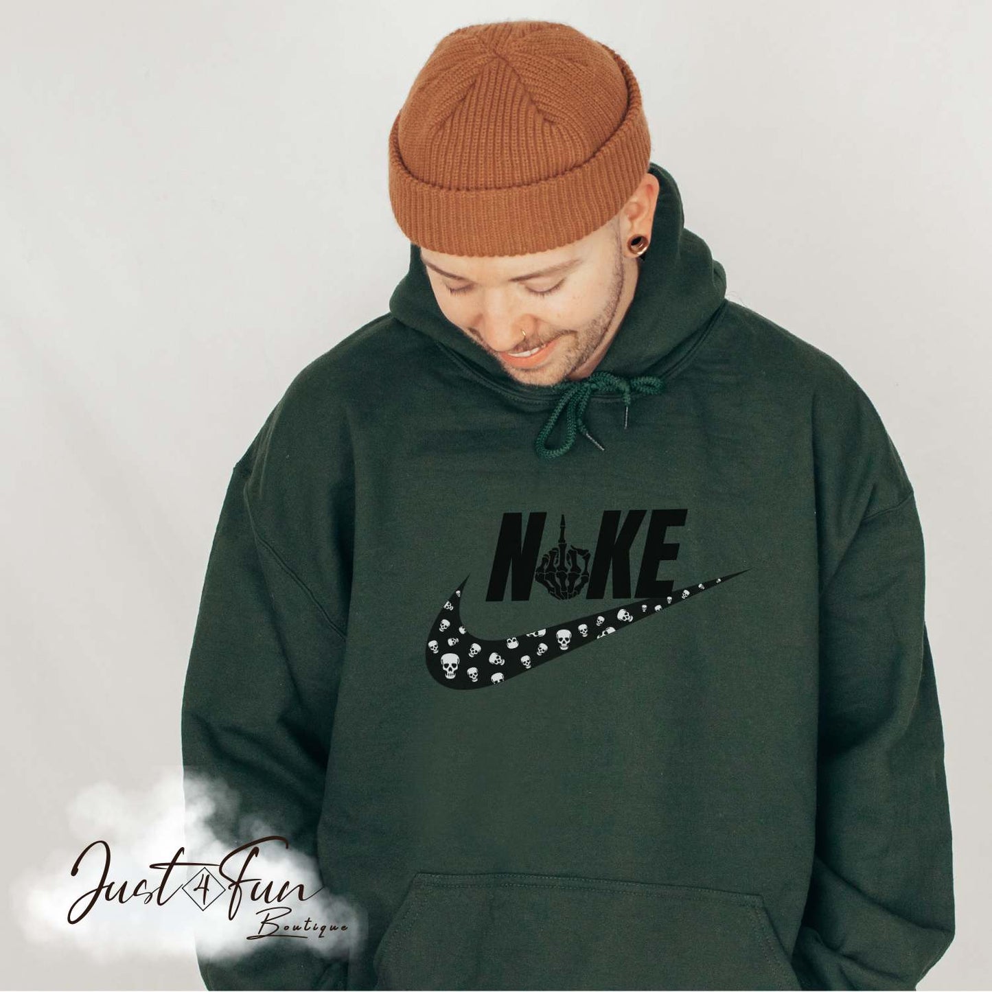 www.j4funboutique.com Nike Skull hoodie/sweatshirt